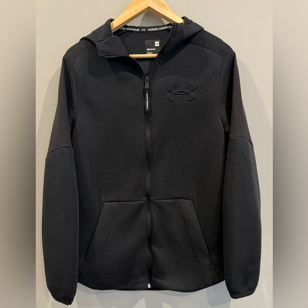Men’s UnderArmor full zip jacket